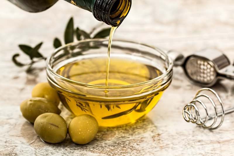 Olive Oil Benefits for Hair and Skin